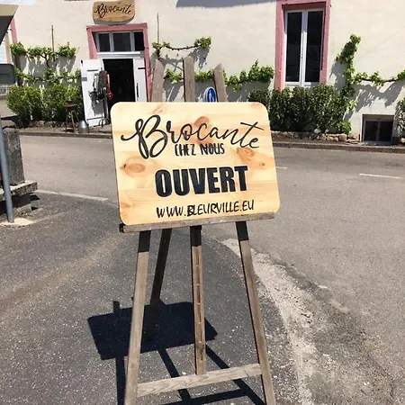 Bienvenue Chez Nous